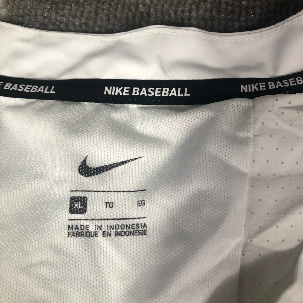 Nike Jacket Mens Size Large Baseball White Hot 897383-100 Pullover 3/4 Sleeve